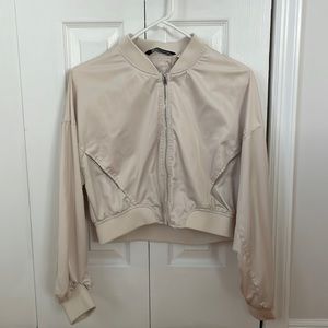 Zara zip up